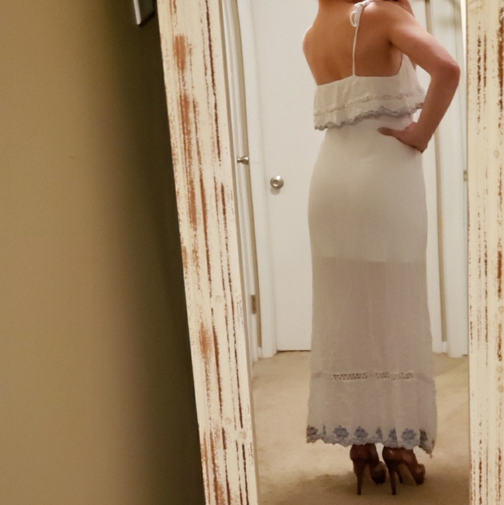 Francesca's white with Blue Trim Sun Dress